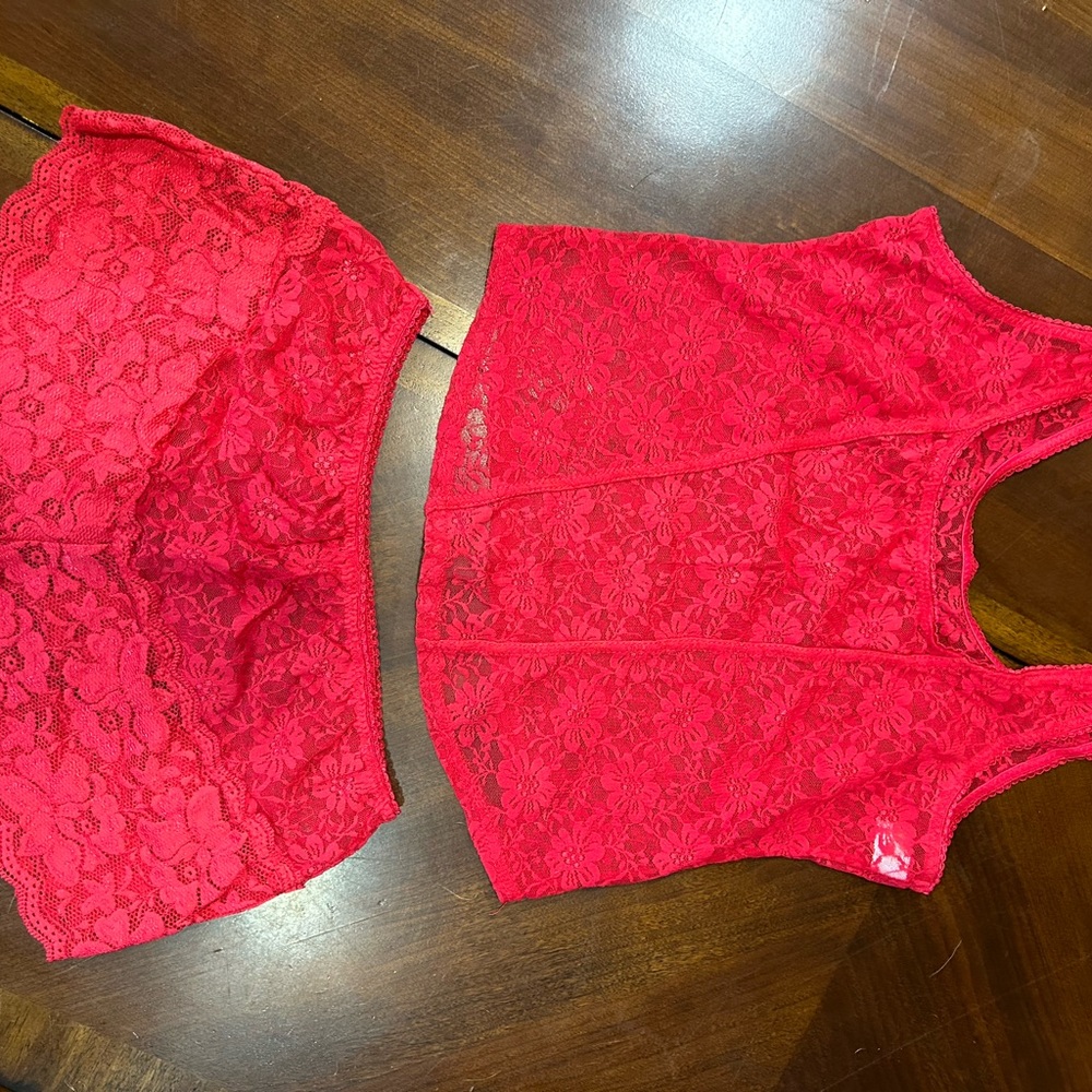 Small red lace tank w/boy shorts